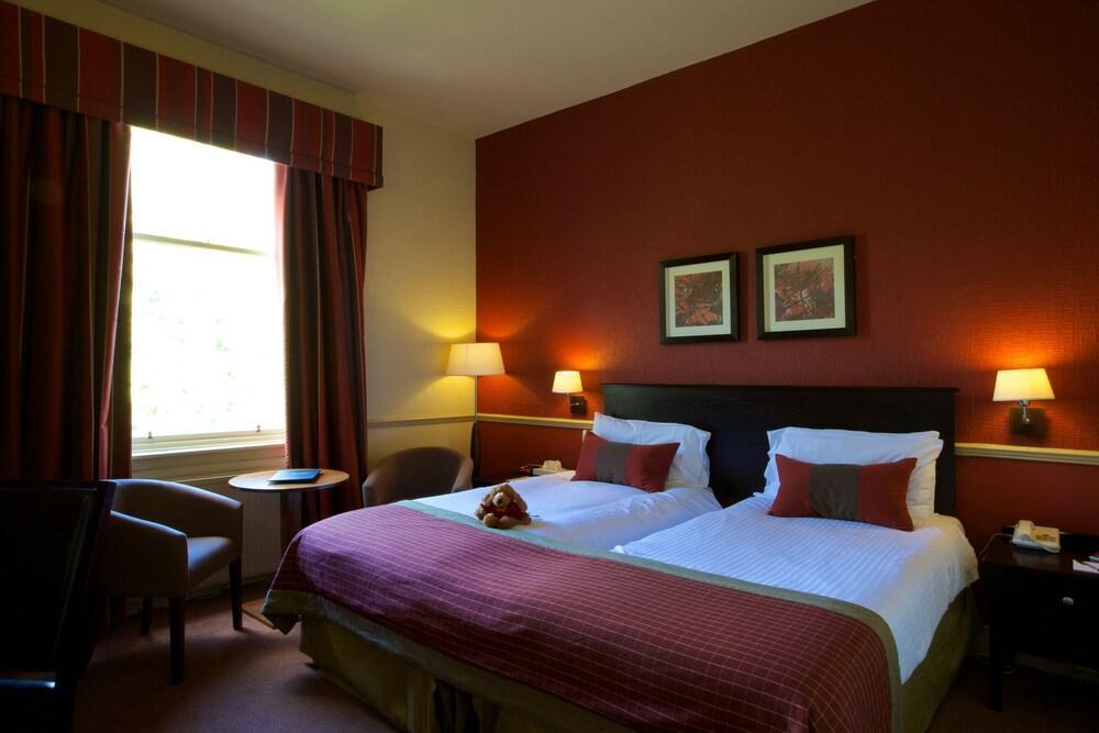 Stonefield Castle Hotel 'A Bespoke Hotel' Bagian luar foto
