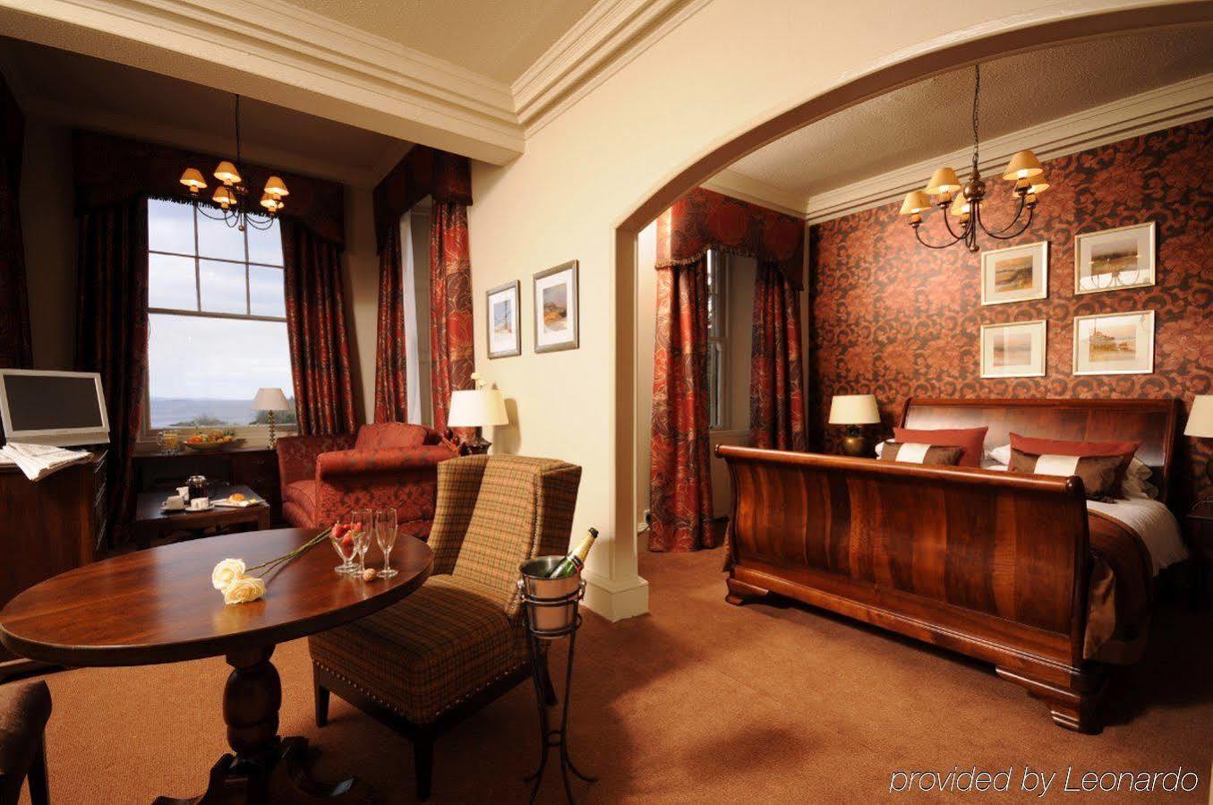 Stonefield Castle Hotel 'A Bespoke Hotel' Ruang foto