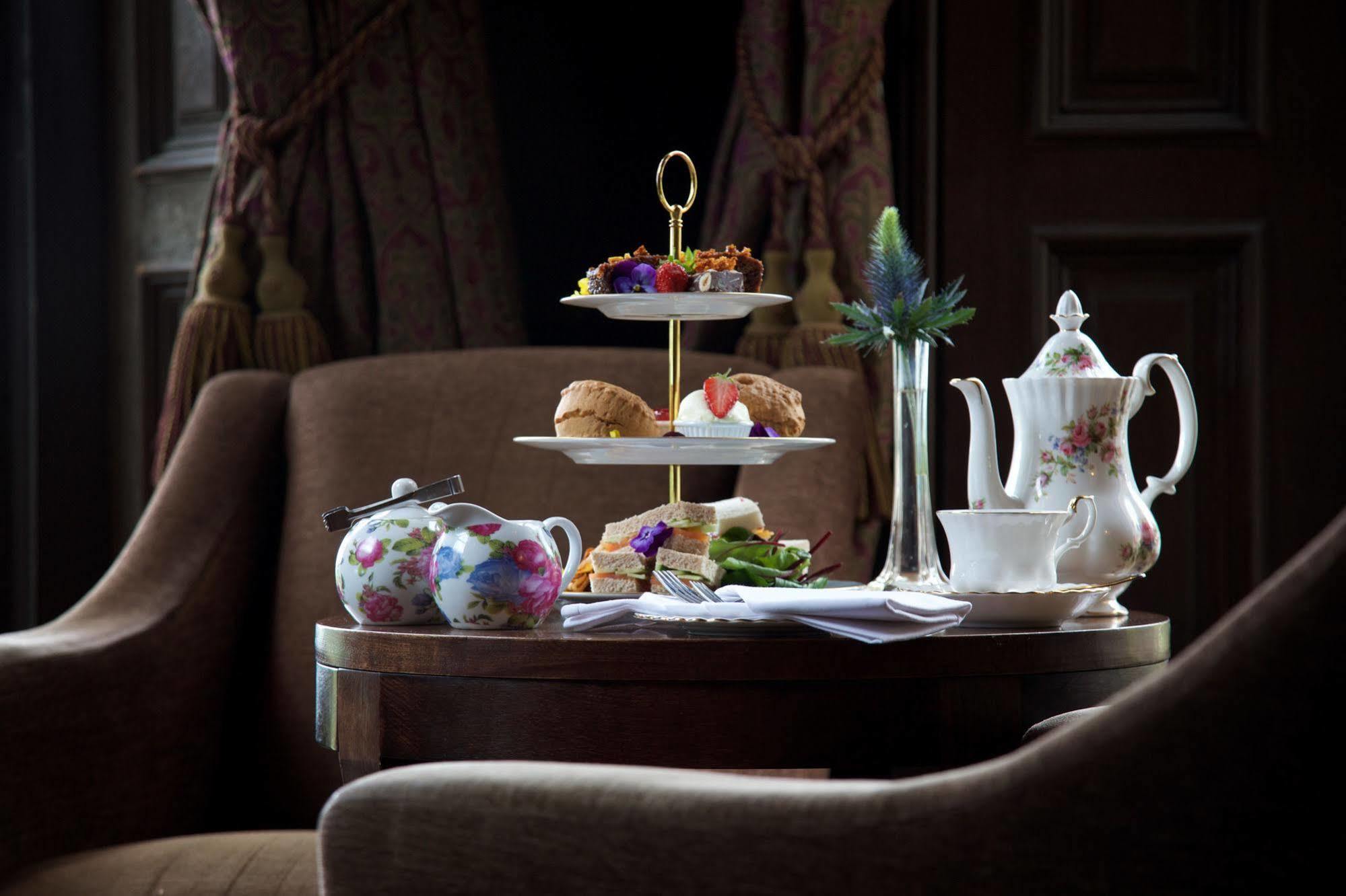 Stonefield Castle Hotel 'A Bespoke Hotel' Bagian luar foto