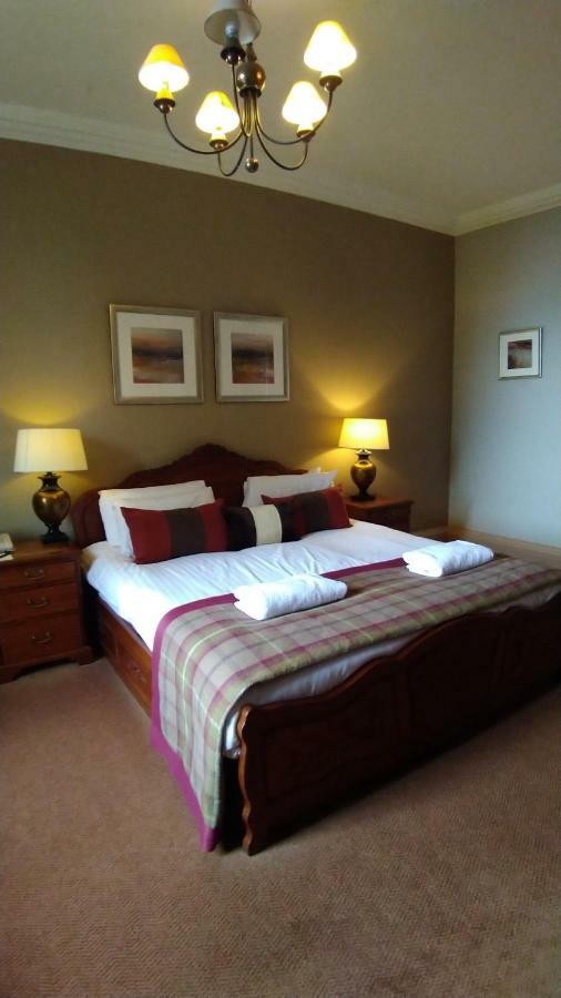 Stonefield Castle Hotel 'A Bespoke Hotel' Bagian luar foto